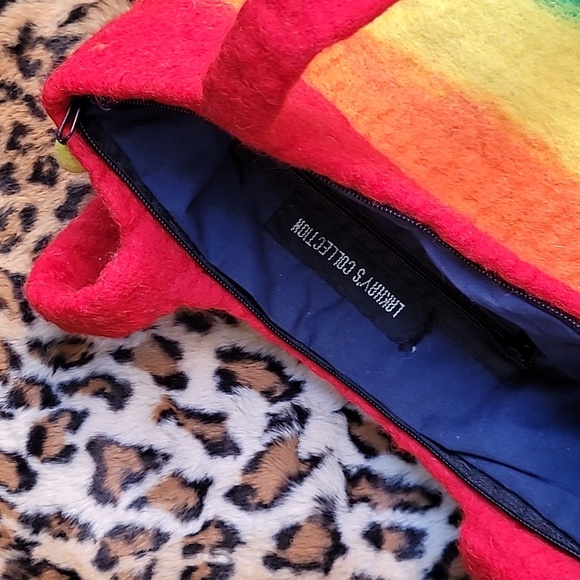 Vibrant Rainbow Purse - Picture 3 of 8